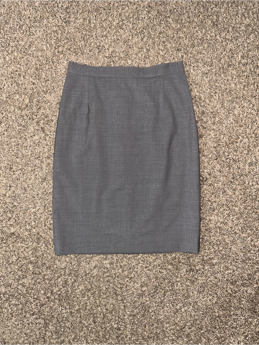 NWOT! Paul Stuart Gray Classic Pencil Skirt size 40